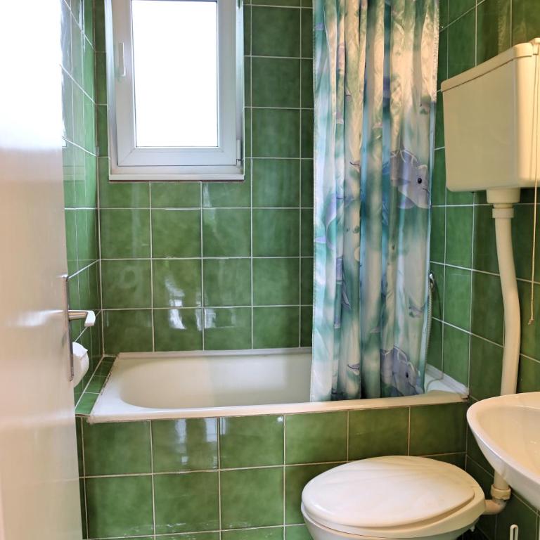 Apartments Kordic - Apartment with Balcony - 5