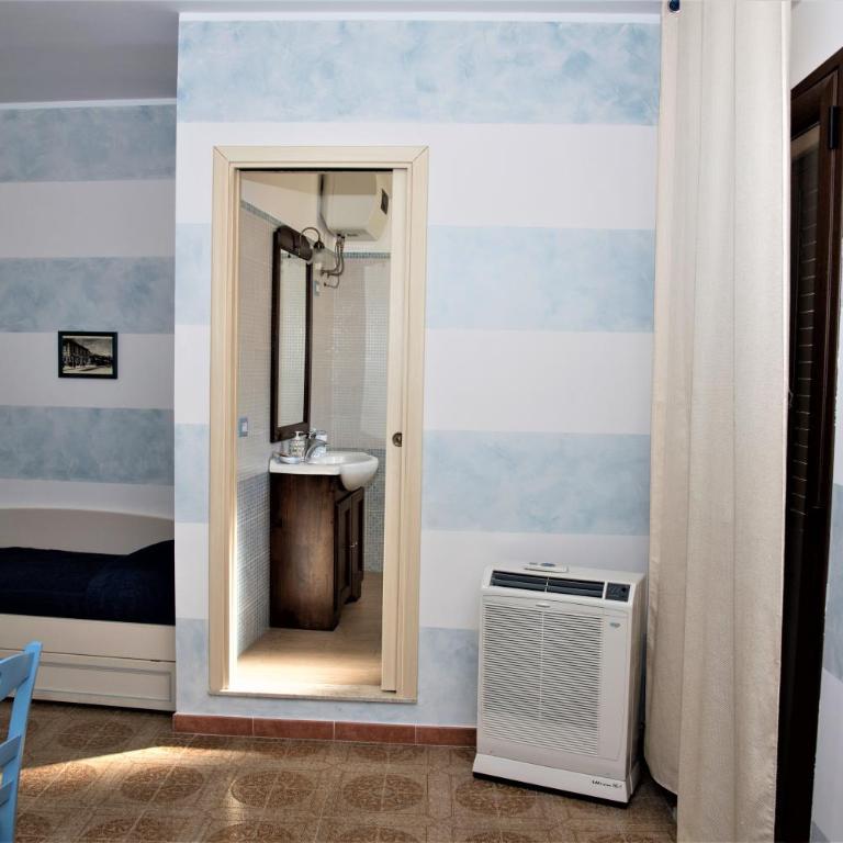 La Lanterna Di BaChi - Quadruple Room - 6