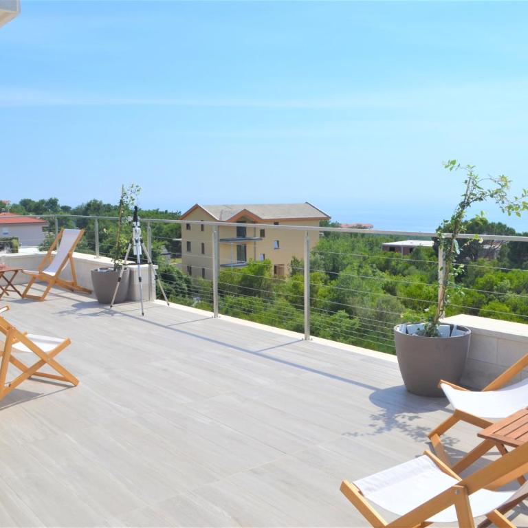 Villa Gabriela - One-Bedroom Apartment - 14