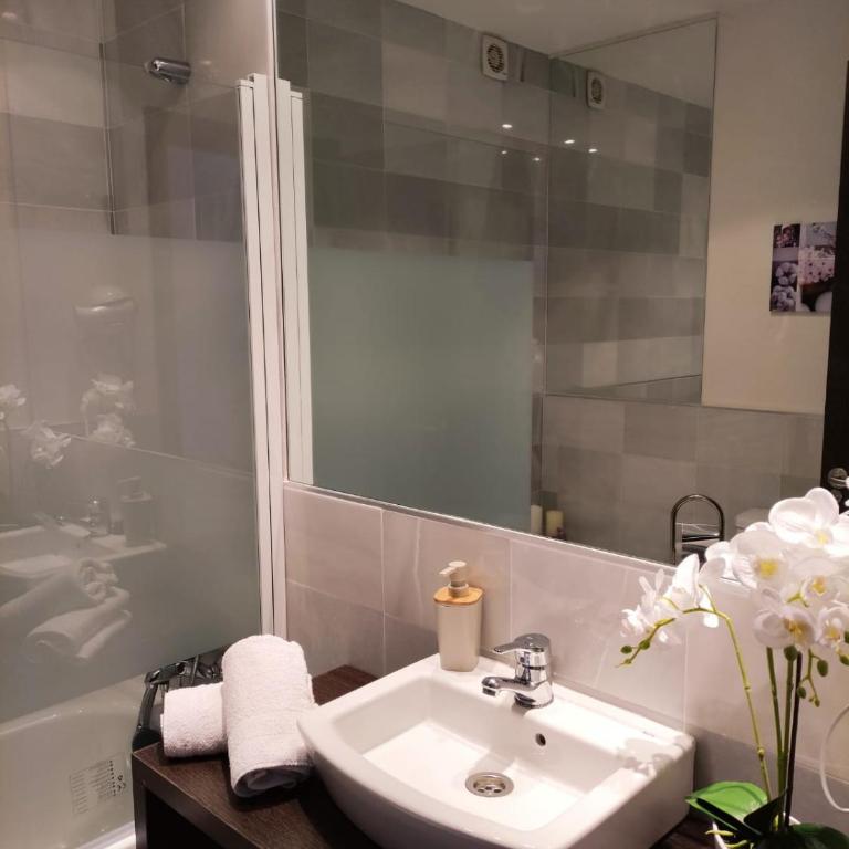 Sea and Sun Costa Esuri Isla Canela - Two-Bedroom Apartment - 17