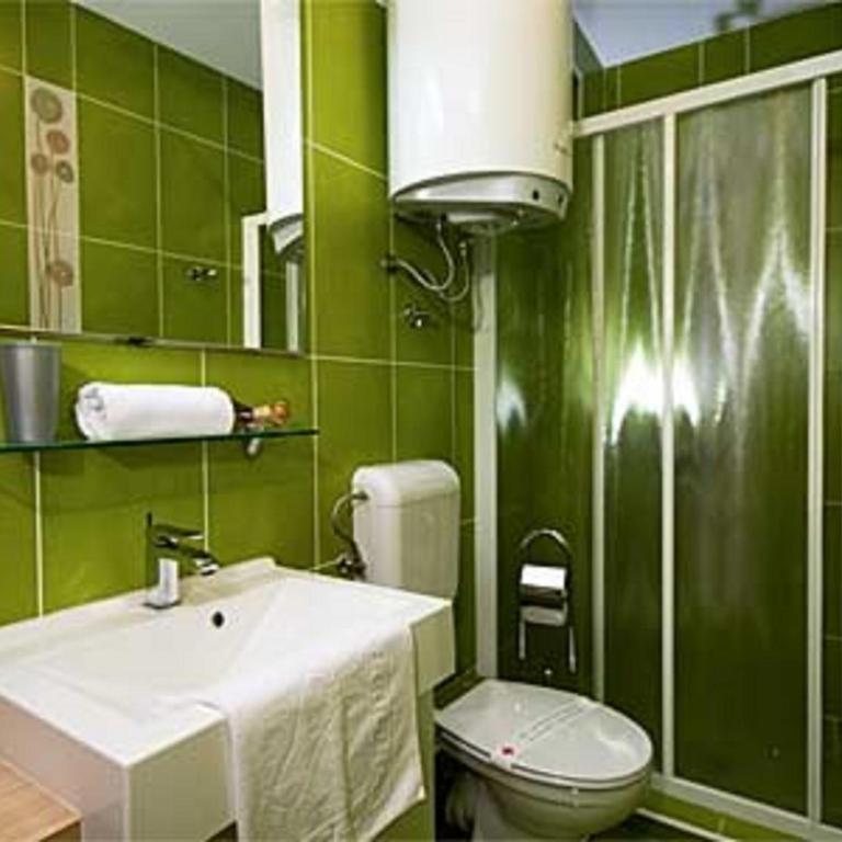 Apartments Twins - Studio Apartment with Balcony 1 - 9