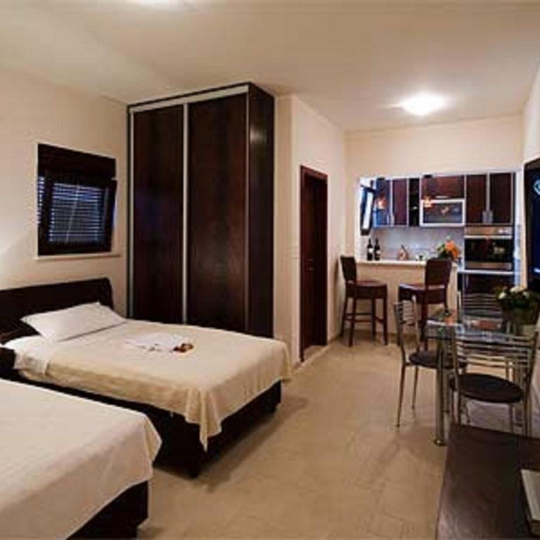 Apartments Twins - Apartment with Balcony 5 - 5