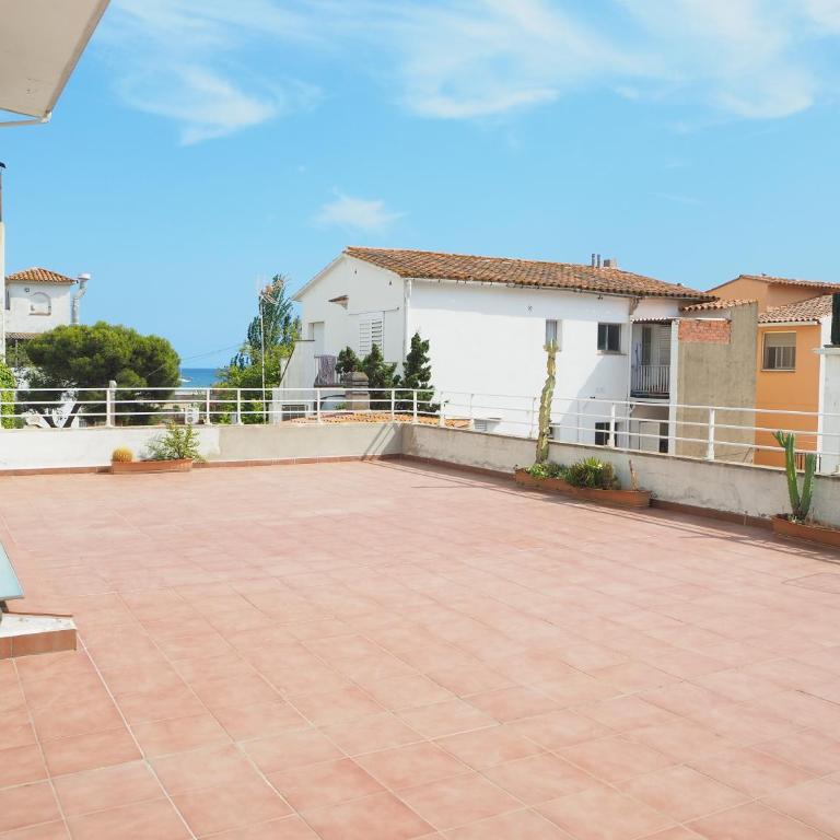 Apartament reformat amb vistes al mar i a les Illes Medes - Two-Bedroom Apartment - 14