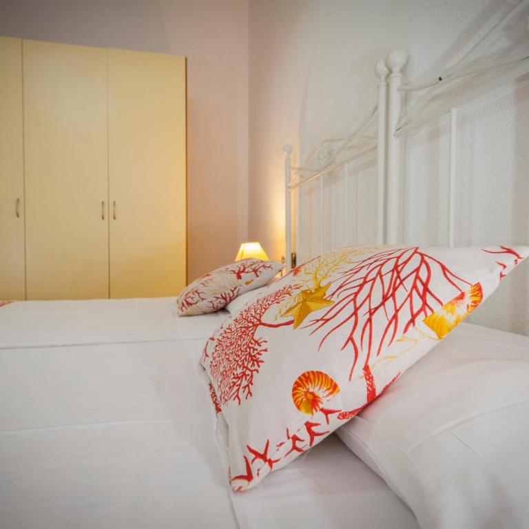 Ville del Mar - Two-Bedroom House - Split Level - 10