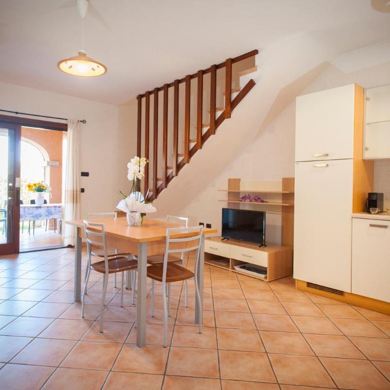 Ville del Mar - Two-Bedroom House - Split Level - 13