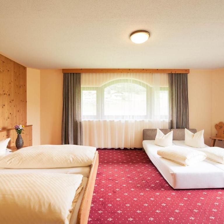 Hotel Steuxner - Vierbettzimmer - 1