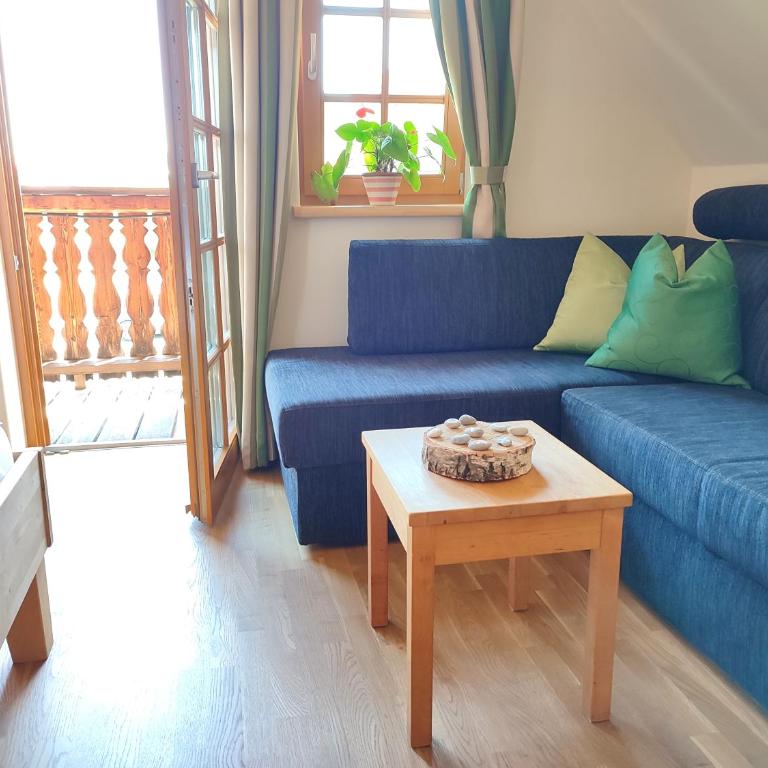 Weingut Winzerzimmer Rothschädl - Deluxe Doppelzimmer mit Balkon - 10