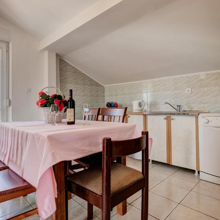 Villa Savovic - Loft - 4