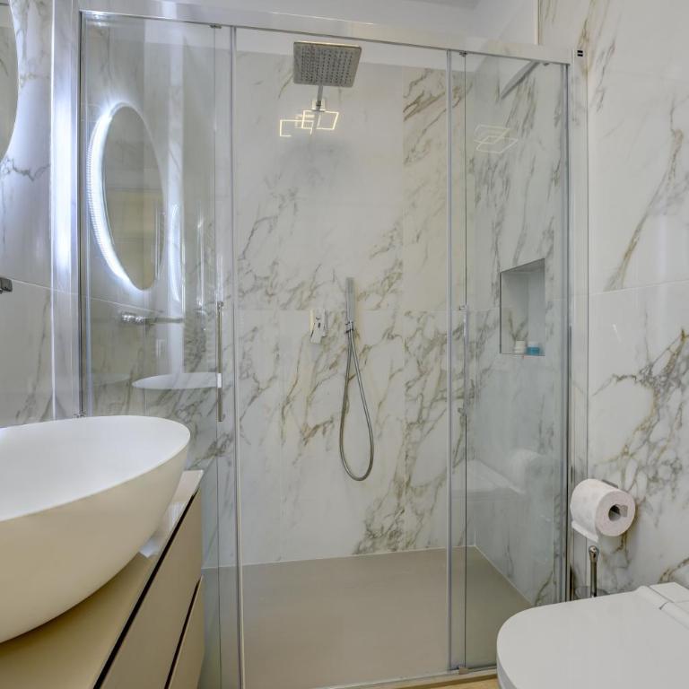 Apa Dom Downtown Family Apartment DesenzanoLoft Official Partner Homes & Villas by Marriott Bonvoy - Appartamento con 2 Camere da Letto - 19