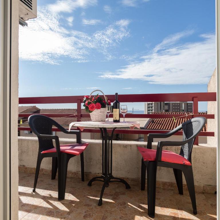 Villa Savovic - Studio with Sea View - 1