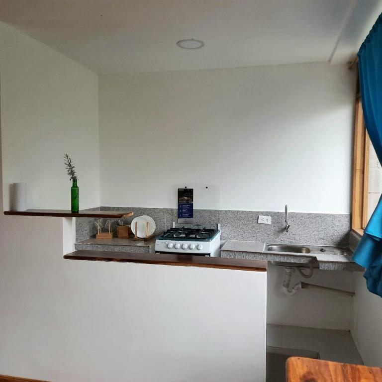 Backpackers-balcones-river-lodge - Habitación Cuádruple con baño privado - 1