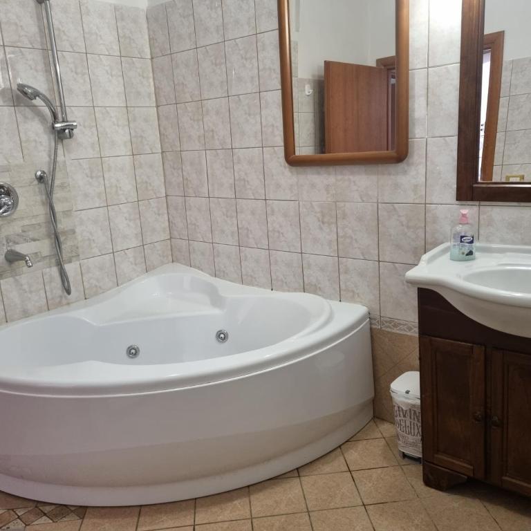 Casa Mille Baci con Parcheggio - One-Bedroom Apartment - 21