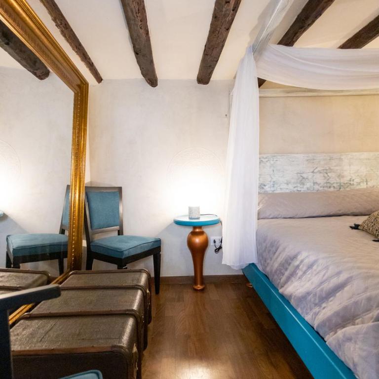 Caveau - One-Bedroom House with Spa and Hot Tub - 23