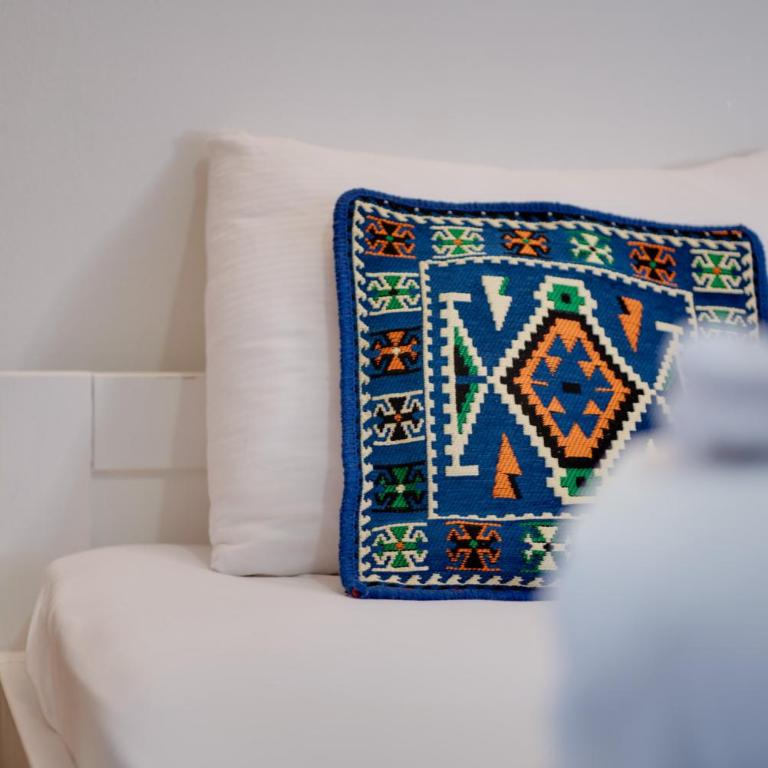 Hotel Vamos Sarajevo, b&b - Dvokrevetna Soba sa Zasebnim Krevetima i Balkonom - 3