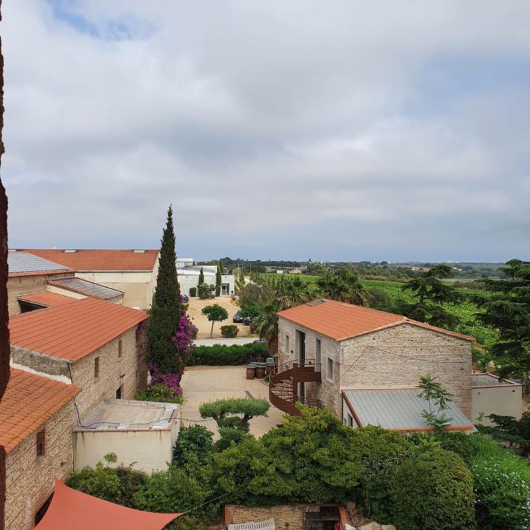 Mas Miraflors - Three-Bedroom House - 3