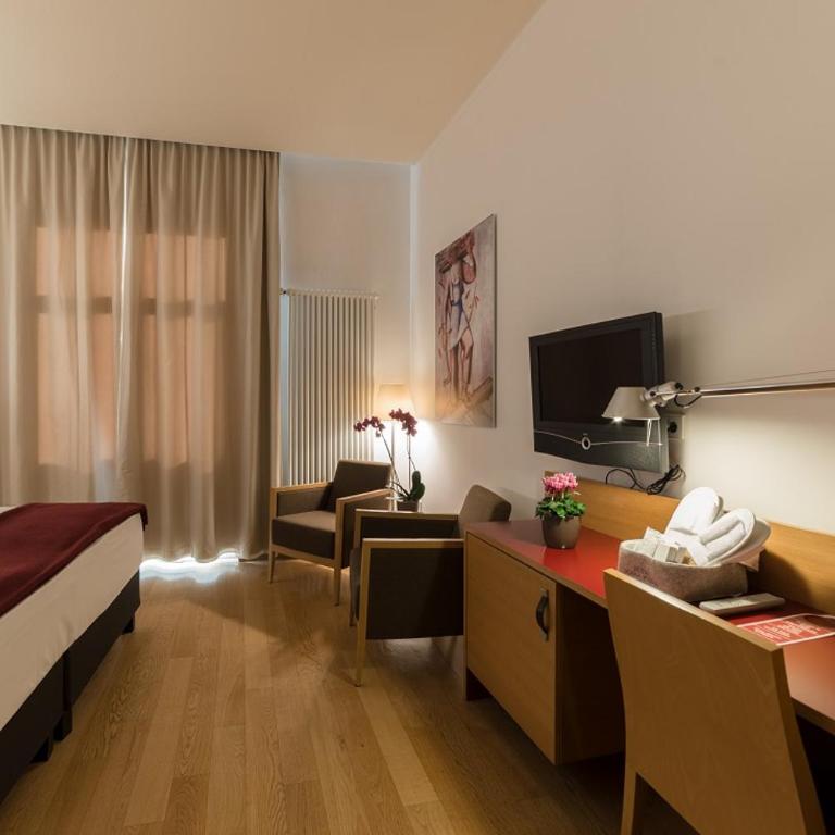 Hotel Stiegl Scala - Camera Matrimoniale Comfort con Balcone - 1