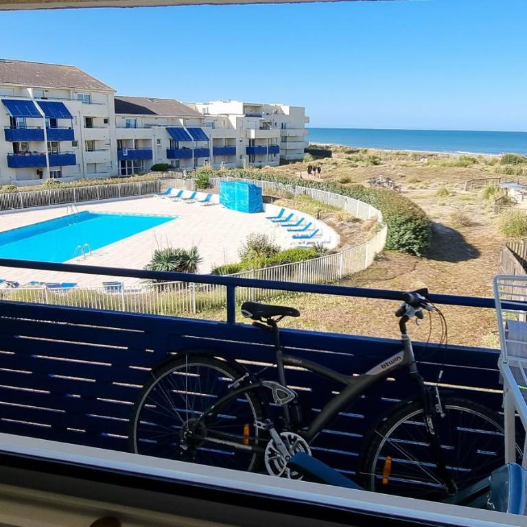 Lacanau, Résidence Bleu Marine, appartements 2e étage, exceptionnels car balcon face et vue océan avec piscine ! Et avec parking réservé - One-Bedroom Apartment - 27