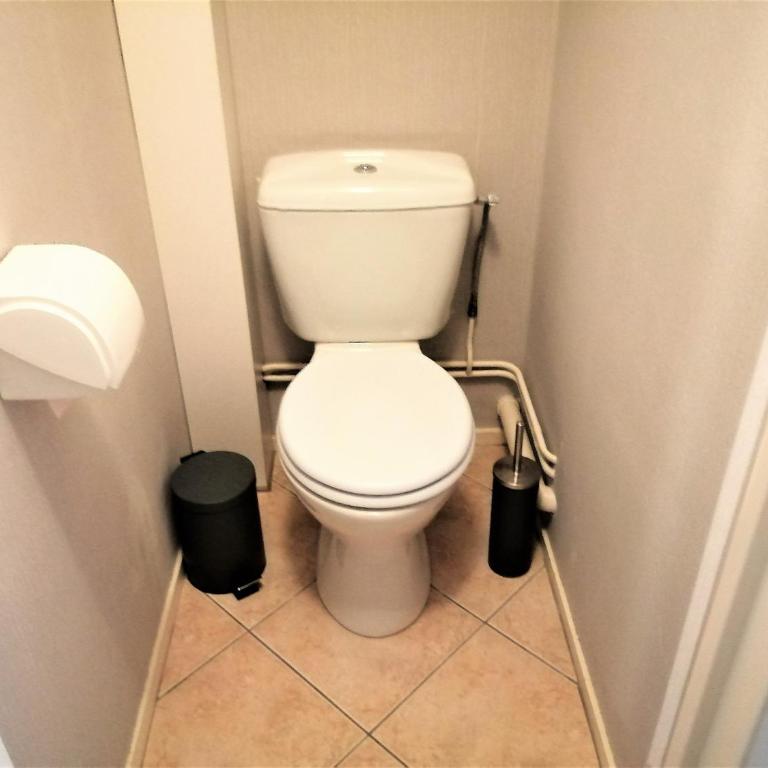 Charmant T2, hypercentre, calme, terrasse, parking - Appartement avec Vue sur la Montagne - 19