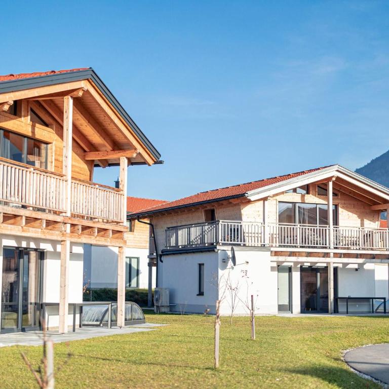 Chalet in Inzell with Pool & Alpine Views - Chalet mit 3 Schlafzimmern - 13