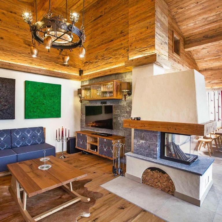 Chalet in Königsleiten with Mountain Views & Spa - Superior Chalet - 12