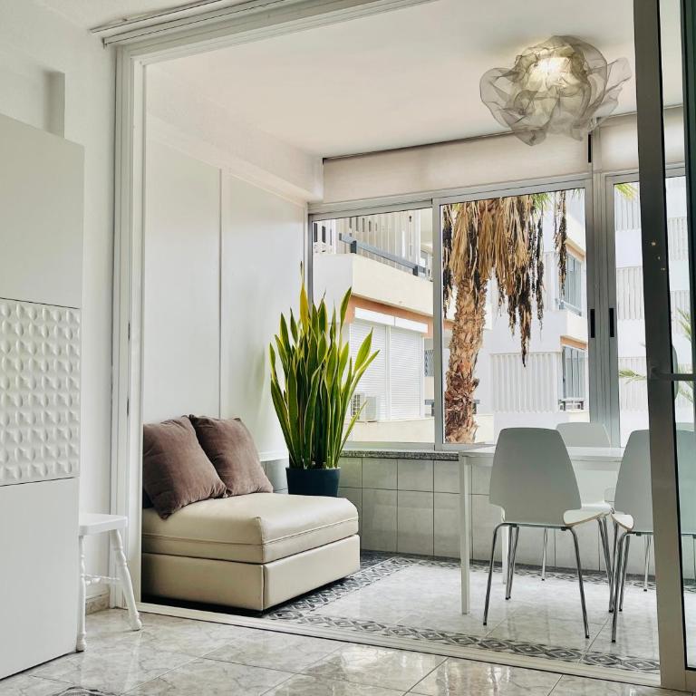 Ladyhouse Yumbo - Apartamento con vistas a la piscina - 13