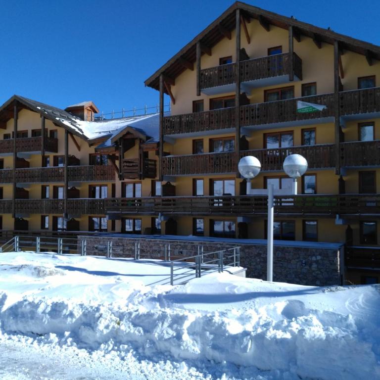 RISOUL 1850 - Appartement 2 Chambres - 1