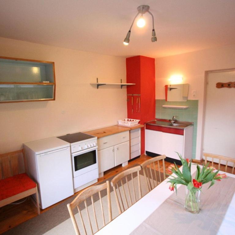 Chalet in Hopfgarten near Ski Lift - Apartment mit 7 Schlafzimmern - 12