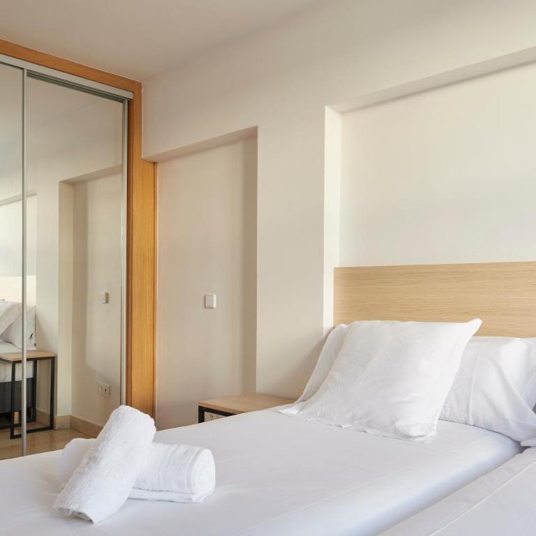 Iraipe Logroño Hotel - Habitación Doble con cama grande - 13