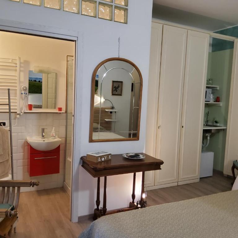 Annadia Sweet Home B&B - Camera Tripla con Doccia - 22