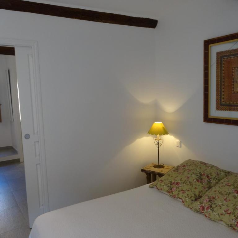 Appartements Vieux Nice / Marché aux fleurs - Appartement 1 Chambre 2ème Étage - Ruelle du Malonat - 4