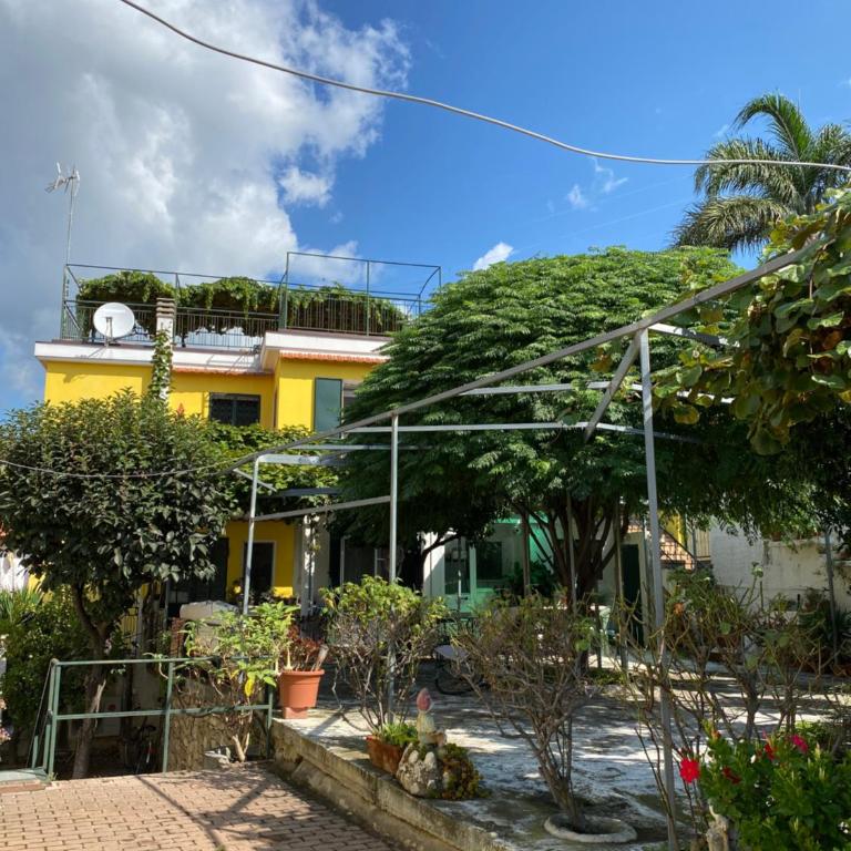 CASA MIMOSA: relax, vista mare, parcheggio gratis - Appartamento con 1 Camera da Letto - 1