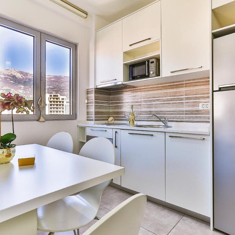 Montesun Centar Apartments - Apartman sa 2 Spavaće Sobe - 11