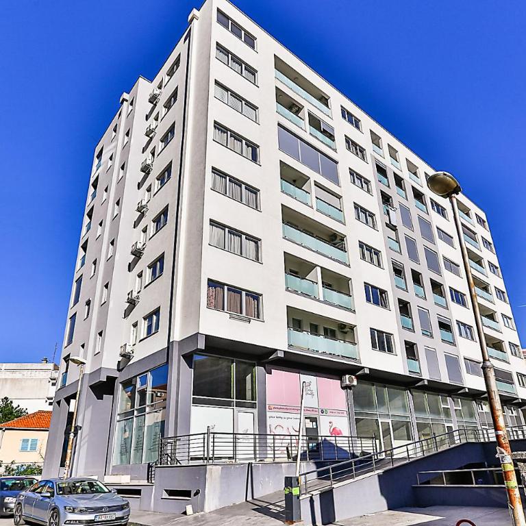 Montesun Centar Apartments - Apartman sa 2 Spavaće Sobe - 1