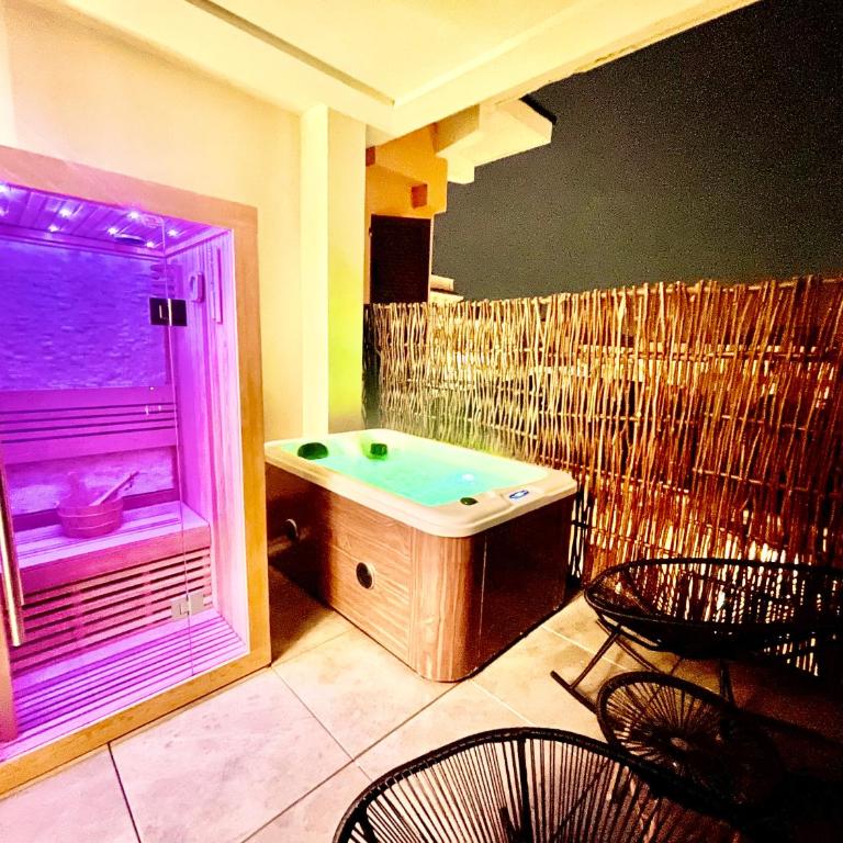 Grand Hotel San Lorenzo - Suite King con Vasca Idromassaggio - 6