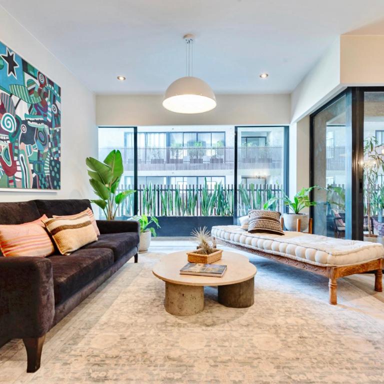✶ Maras Residence ✶ LUXURY Rooftop Pool & Grill - Three-Bedroom Apartment - 12