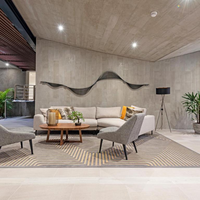 ✶ Maras Residence ✶ LUXURY Rooftop Pool & Grill - Three-Bedroom Apartment - 53