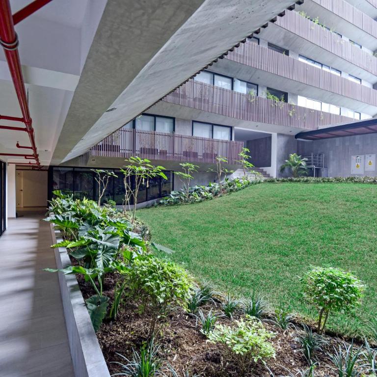 ✶ Maras Residence ✶ LUXURY Rooftop Pool & Grill - Three-Bedroom Apartment - 56
