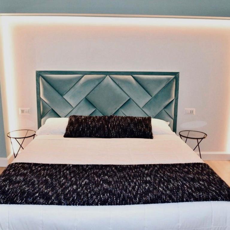 Guest House Dema Vatican Suites - Camera Matrimoniale Deluxe con Doccia - 5