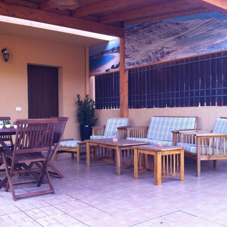 Villa Rosa - Monolocale con Vista Giardino - 18
