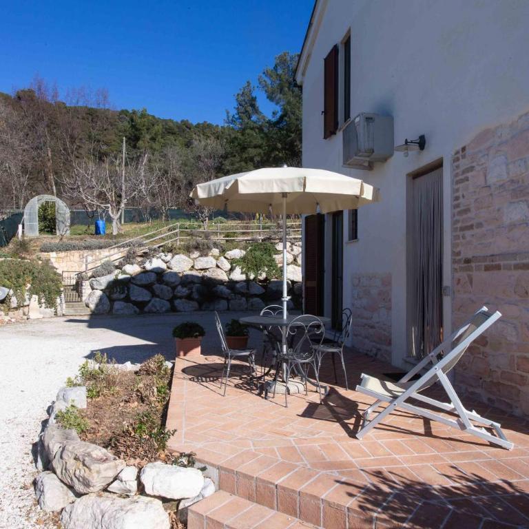 A04 - Massignano, bilocale immerso nel verde 2 - Appartamento con 1 Camera da Letto - 2