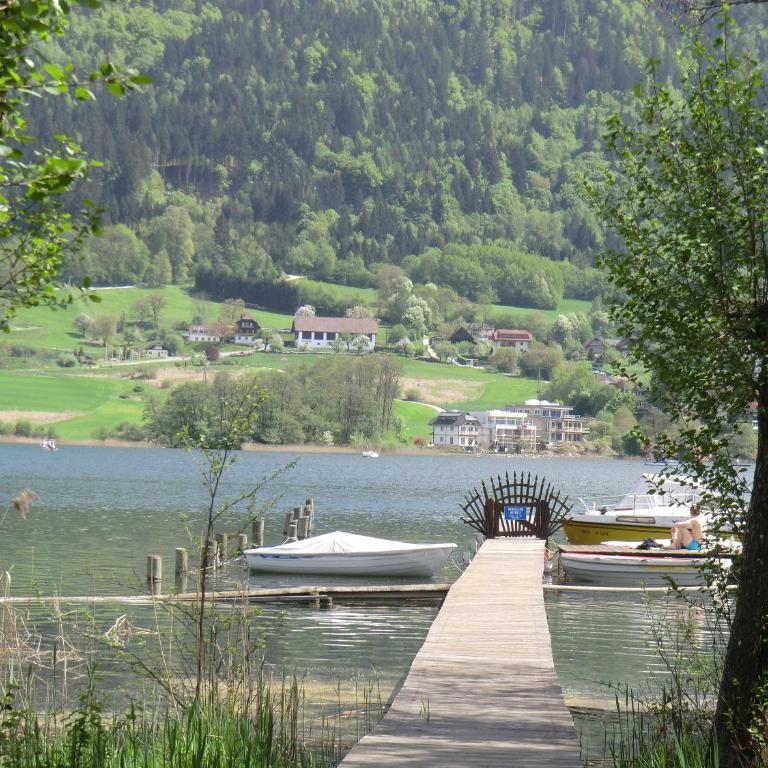 ELISABETH Haus KMB Seeappartement am Ossiacher See, Hallenbad, Skiarena Gerlitzen - Apartment mit 2 Schlafzimmern und Balkon - 23