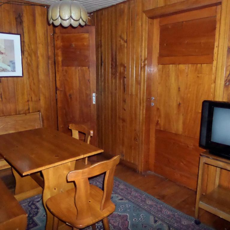 Hostal y Cabañas Villa Germana - Apartamento - 5
