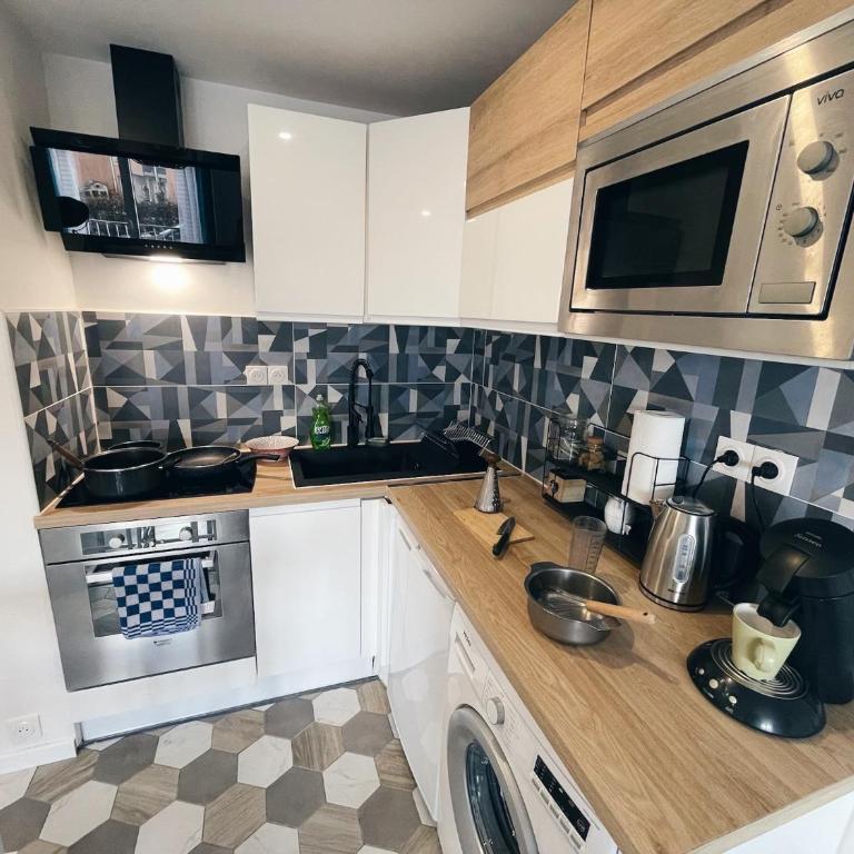NEW: appartement tout confort + parking gratuit - One-Bedroom Apartment - 12