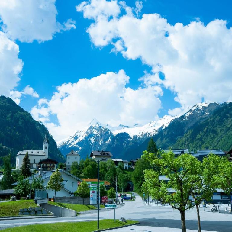 Chalet in Kaprun near Ski Slopes - Appartement - 28