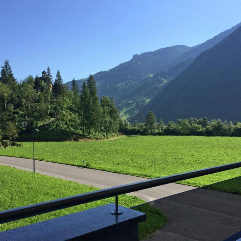 Chalet in Mayrhofen near Penkenbahn Ski Lift - Two-Bedroom Apartment - 3