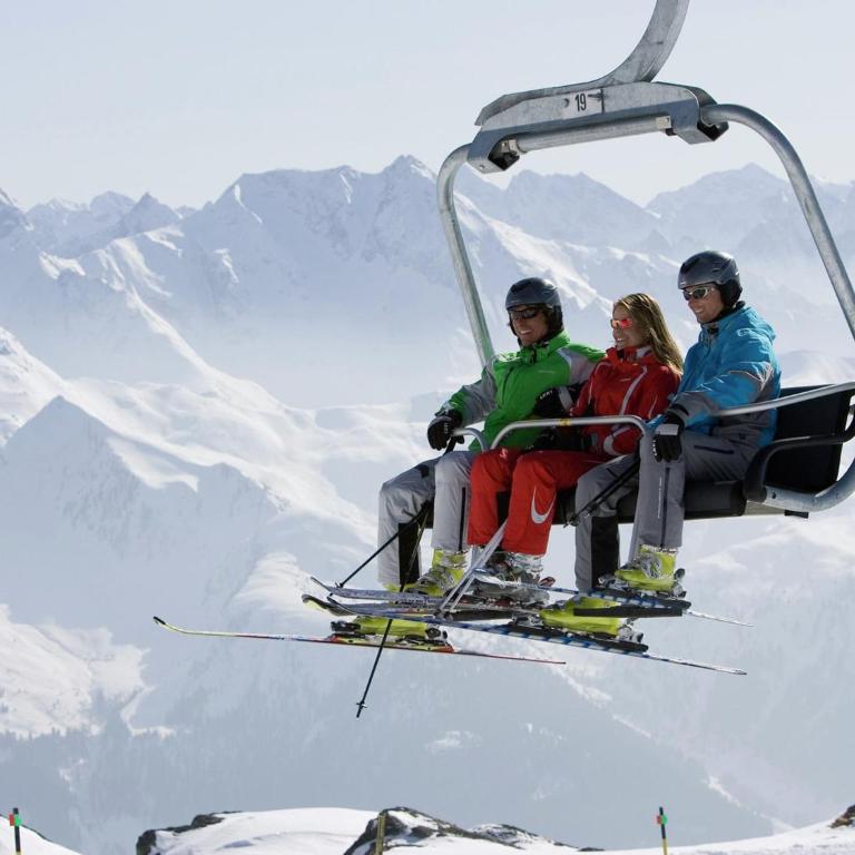 Chalet in Mayrhofen near Penkenbahn Ski Lift - Two-Bedroom Apartment - 27