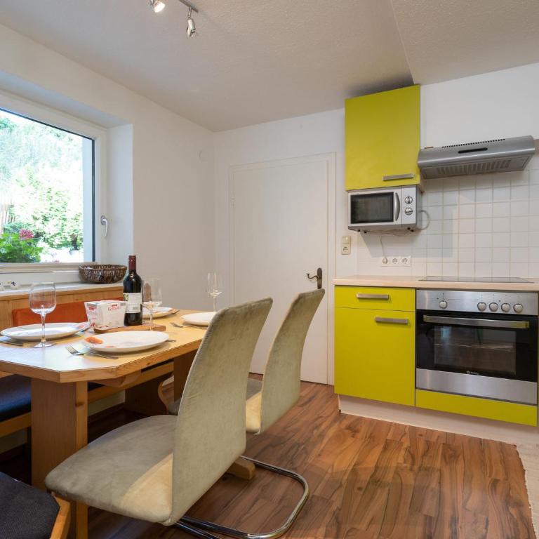 Apartment in Walchen near Ski Lift - Apartment mit 2 Schlafzimmern - 3