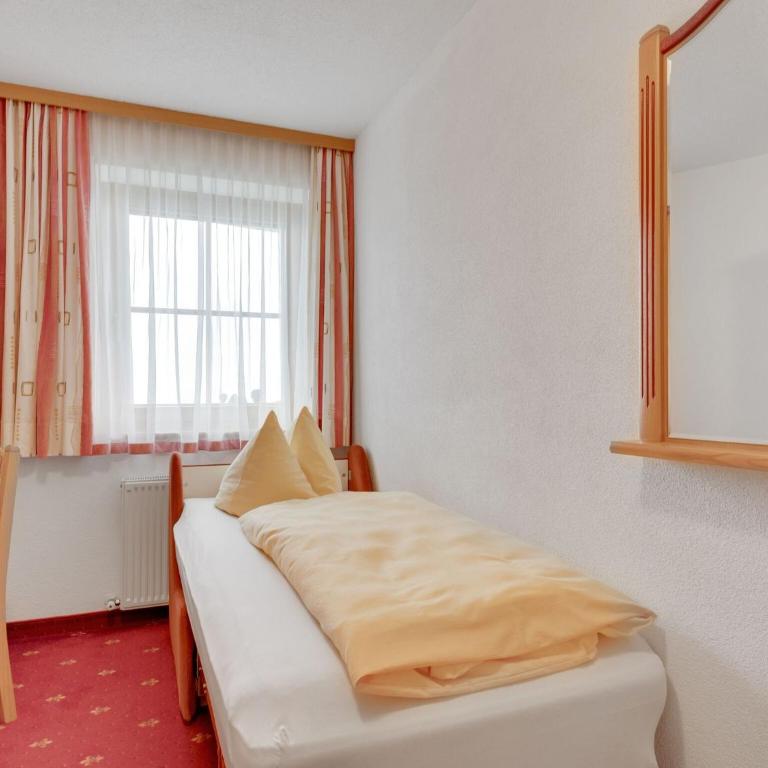 Apartment in Hainzenberg near Ski Lift - Apartment mit 2 Schlafzimmern - 24