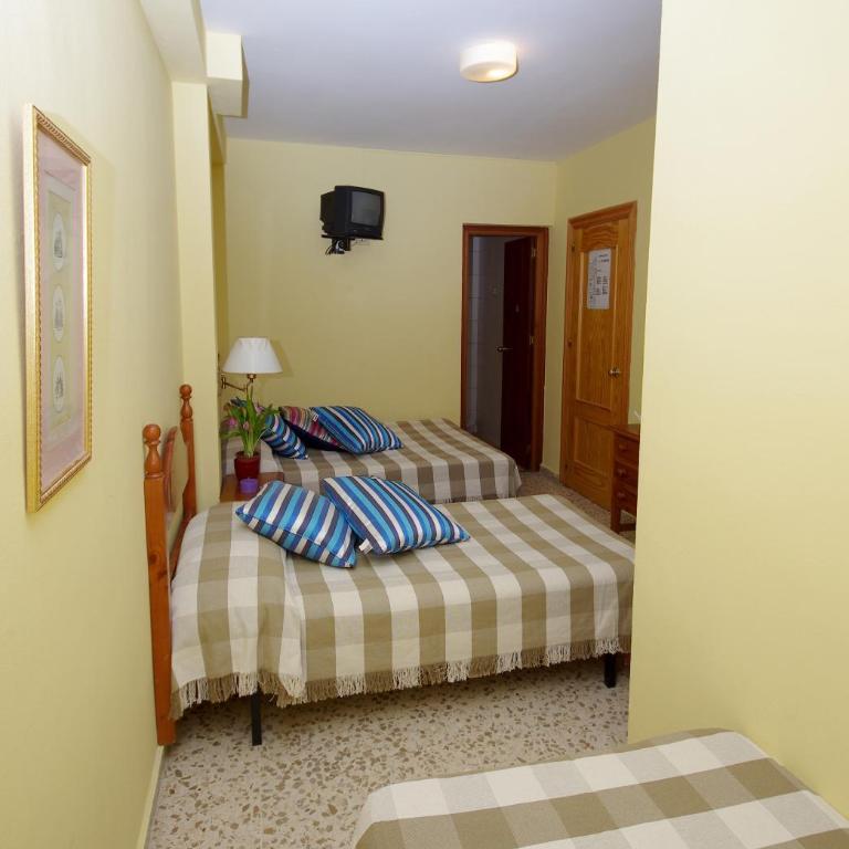Hostal Azahara - Habitación Familiar - 1