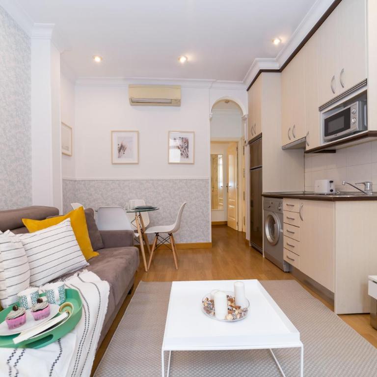 Apartamentos Gran Via - Apartment V - 9